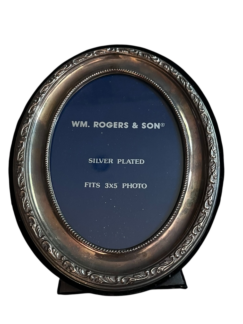 Victorian Wm & Son Silver Plated Oval Photo Frame Fits 3”X 5” Photo Table Decor